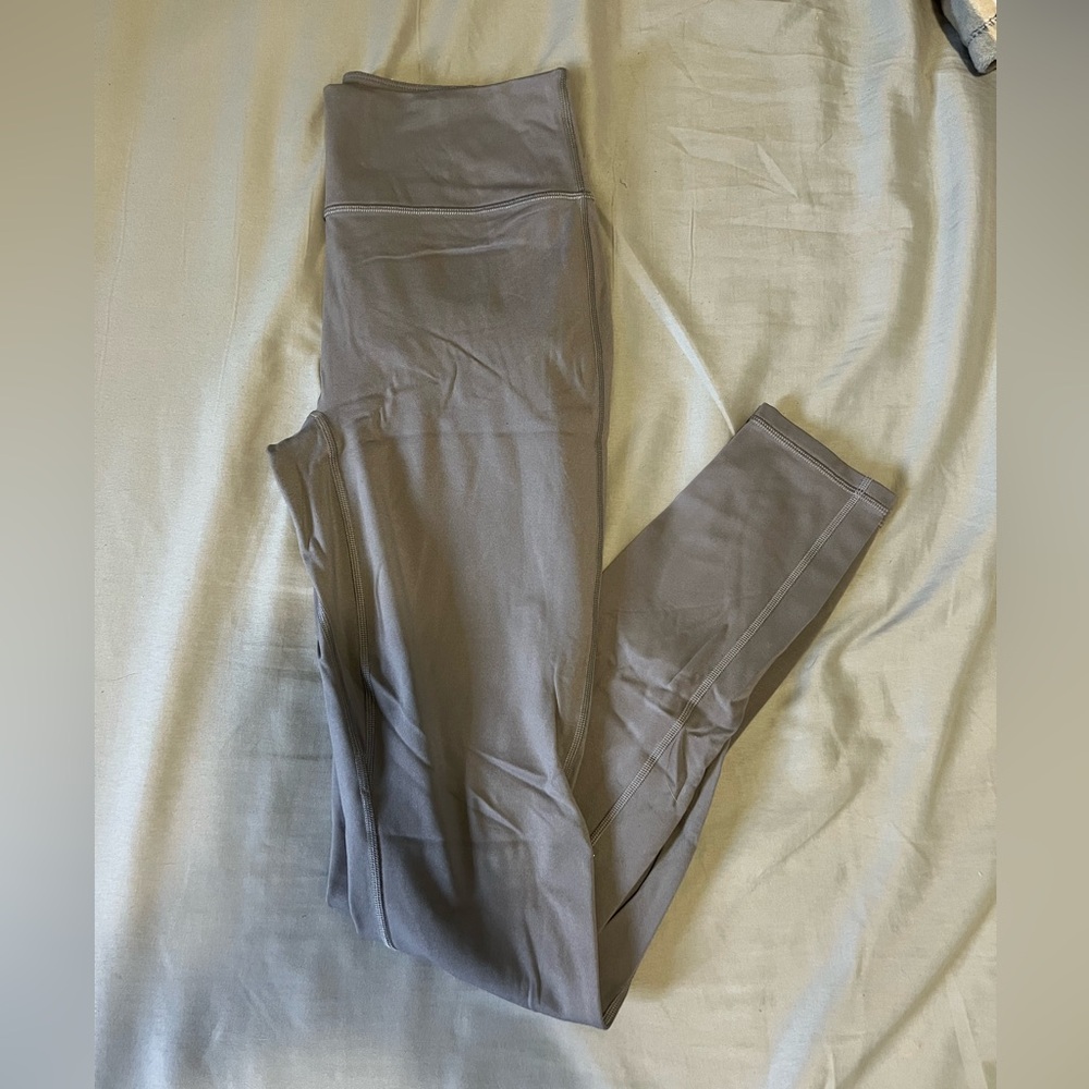 Women’s Fabletics Leggings
